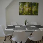 New Center 2 Apartment München