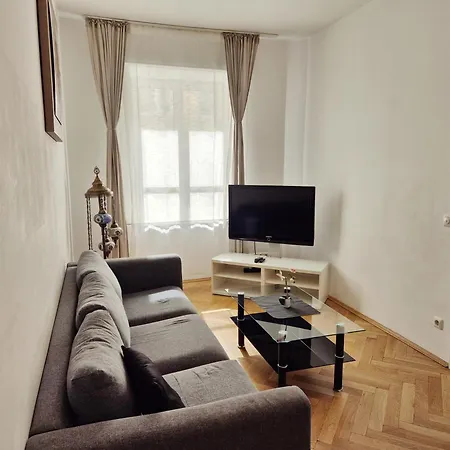 New Center 2 München