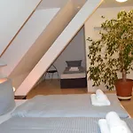New Center 2 Апартаменты Мюнхен